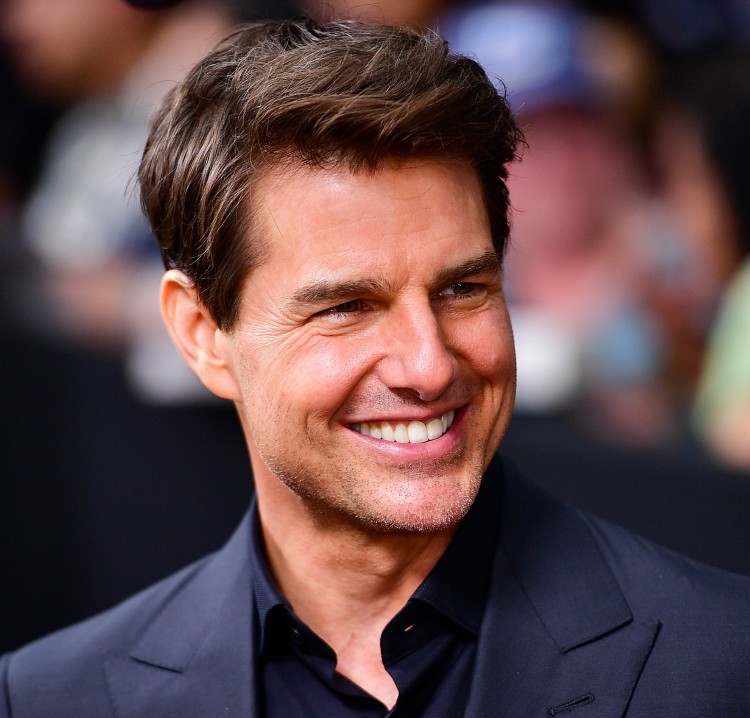 Tom Cruise Blefaroplastia